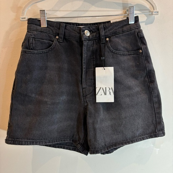 ZARA Sz 4 Button Fly Denim Longer Inseam High Rise Mom Jeans Shorts NEW WITH TAG - Picture 1 of 10